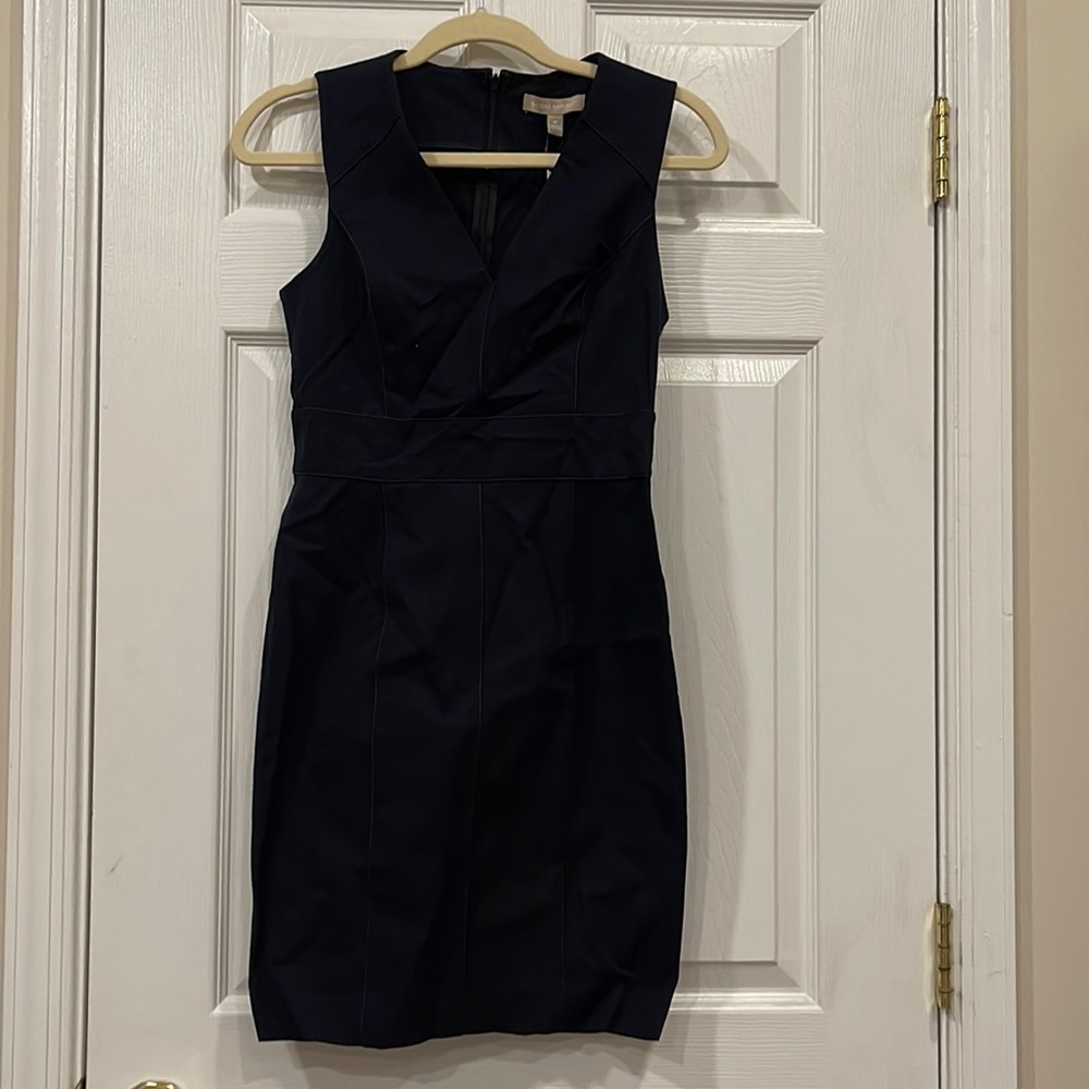 BRAND NEW BANANA REPUBLIC NAVY BLUE DRESS IN 4 PETITE